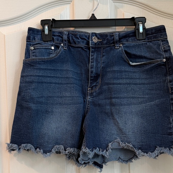 Earl Jeans Pants - Earl Jeans Dark Blue Denim Shorts with Logo Patch